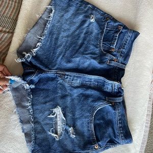 Levi shorts